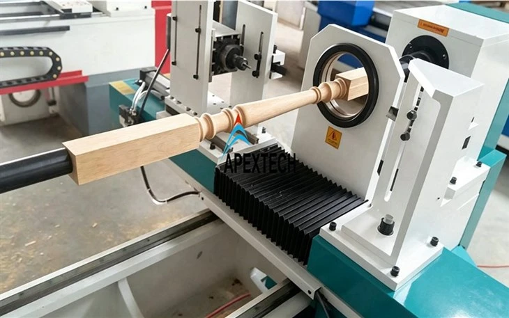 basic wood lathe for woodwork business (5)